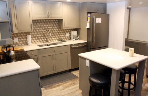 Warrior's Mark Condo | Ski & Racquet #103-C: Mountain Chic- 2 Blocks from Main Street- Free Shuttle