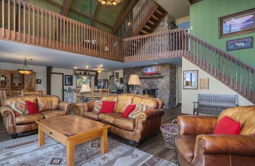 Carriage Hills House | Sky View in the Rockies