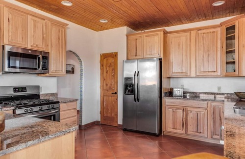 Ranchos De Taos House | Skydancer - Desert Dream - 3 Bed - 1 Great Room - 2 Bath