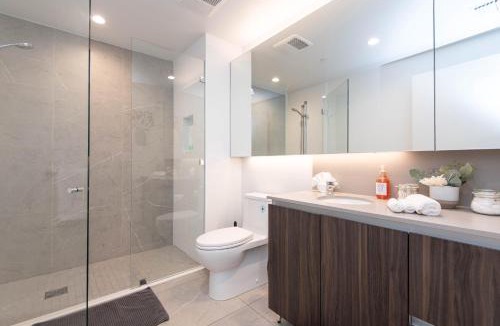 Downtown Burbank Apartment | Skyview Suites Inn Residences