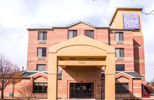 Tinley Park Hotel | Sleep Inn Tinley Park I-80 near Amphitheatre-Convention Center