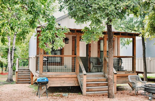 Seguin Cabin | Sleeps 6! Brand new Cabin with many amenities: Pool, hot tub, kayaking! - SG7
