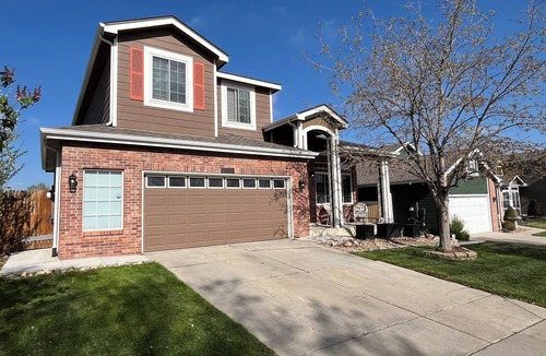 Thornton House | Sleeps 6 with beautiful mountain view, and close to all Colorado has to offer.