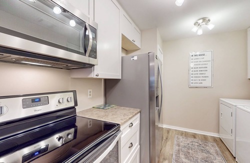 Hilton Head Island Condo | Snow Bird Friendly, ground-floor island gem with pool access - walk to beach