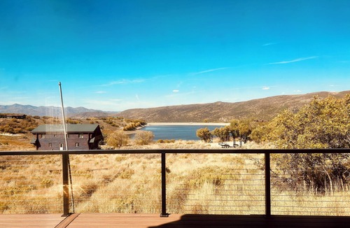 Timber Lakes House | Snowmobile skiing snowshoing beautiful 5 bedroom cabin in uinta mountains
