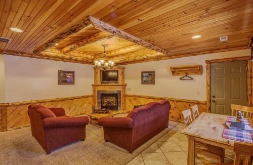 Dundee Hotel | Sojourner's Lodge & Log Cabin Suites