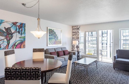 Surfside Hotel | Solara Surfside