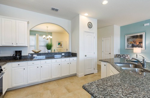Loughman House | ⛱ Solterra - 5★ Clubhouse + Lazy River - South Facing Pool & Spa- Games Room ✈