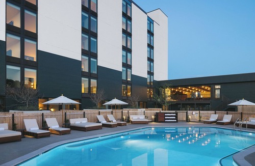 East Bank Hotel | Sophisticated Stay with Rooftop Views & Local Artful Flair