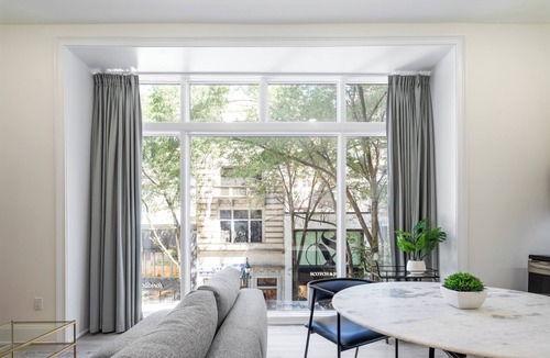 Rittenhouse Row Apartment | Sosuite | Bay Window 1BR Apt w W/D, Desk