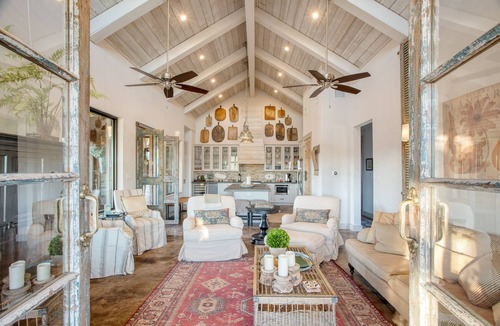 Dripping Springs House | Sotol by AvantStay | Direct River Access + Views
