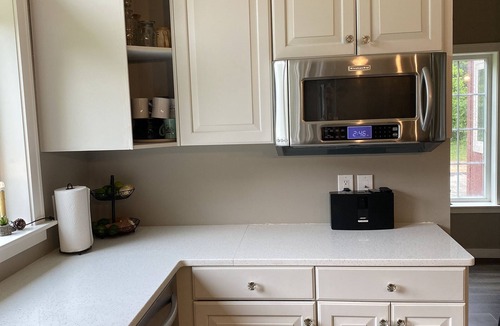 Roach House | Spacious 5 Bedroom, 3.5 Bathroom Lakeview home with a large yard awaits!