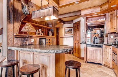 Peak 9 Condo | Spacious 6BR Beaver Run Peak 9 Penthouse in Breckenridge with ski area views!