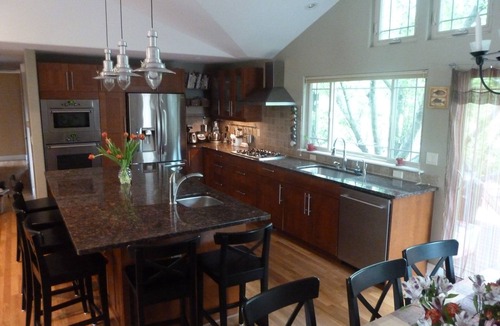 Park East House | Spacious Comfortable and Cozy Home away from Home