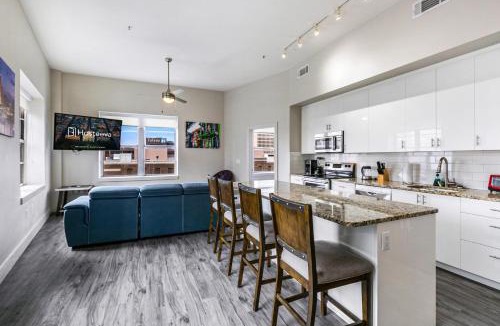 Central Business District Apartment | Spacious Condo a Short Ride Away from Superdome