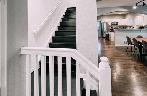 Berkley House | Spacious, Fun, Great for Large Groups 10 min from downtown!