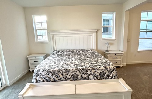 The Pinery House | Spacious Guest suite
