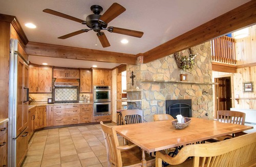 Twin Creek Village House | Spacious Home, 1 Acre, Close to Springs & Skiing!