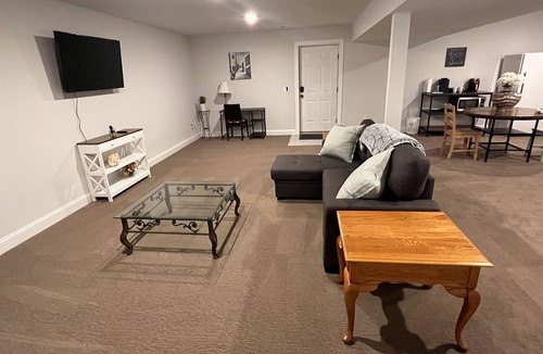 Severn House | Spacious Private Basement