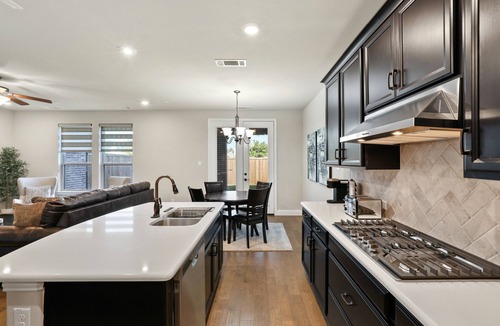 The Colony House | Spacious Townhouse, Furnished w/Attached Garage