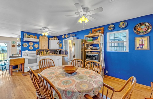 Terramar Beach House | Spacious well decorated Beach Bungalow with view of the beach