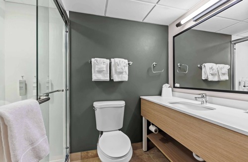 Trevose Hotel | Spark by Hilton Bensalem Philadelphia