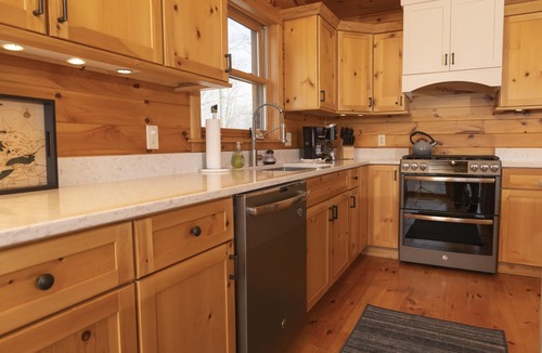 Maple City House | SPECTACULAR VIEWS - Glen Lake, Lake MI, Sleeping Bear Point, Glen Arbor getaway
