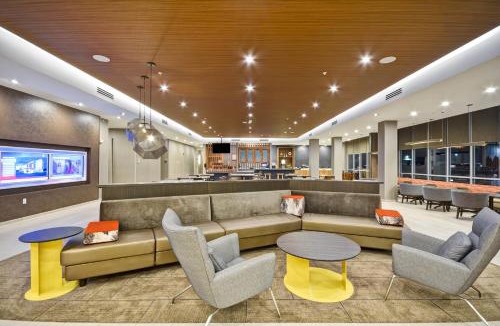 Blue Ash Hotel | SpringHill Suites by Marriott Cincinnati Blue Ash