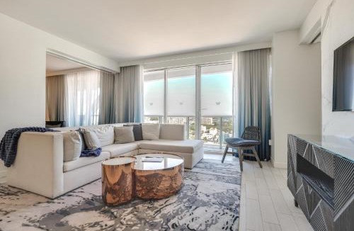 Central Beach Apartment | Steps to Fort Lauderdale Beach Oceanfront Condo