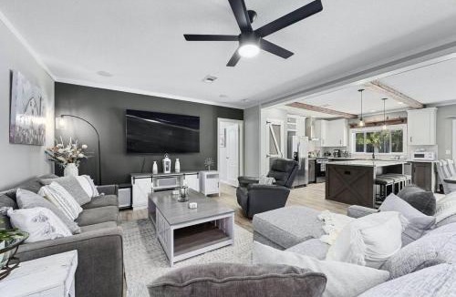 Austin House | Sterling Serenity