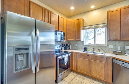 Grand Junction House | Stocked Grand Junction Home at Canyon View Park!