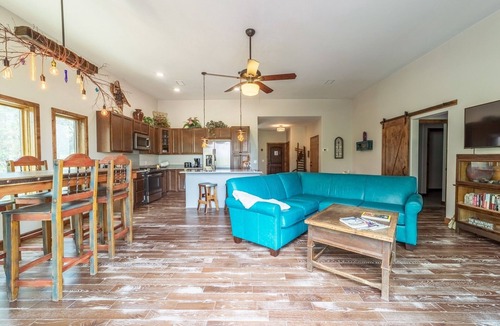Loghill Village House | STR2022-090 Golf Villa backing to Divide Ranch Golf Course, Panoramic Mtn Views