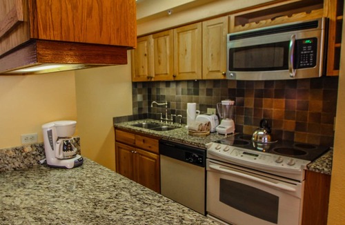 Highland Meadows Condo | Streamside at Vail Cedar the weekend before Christmas