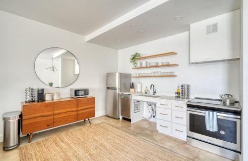 Humboldt Apartment | Studio Bliss Dual-Queen Stay in Vibrant Alberta