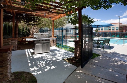 Englewood Apartment | Studio flat ∙ 1 bedroom ∙ 3 guests