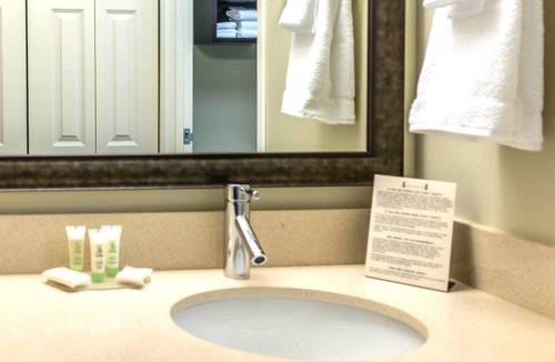 Maumee Apartment | Studio flat ∙ 1 bedroom ∙ 4 guests