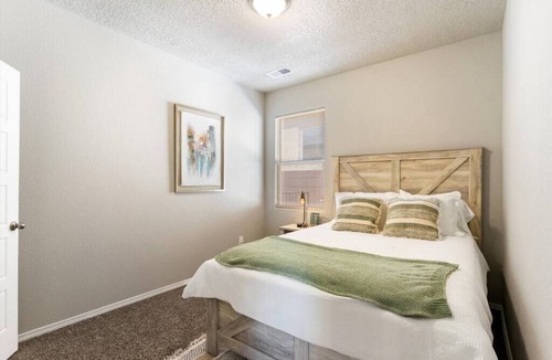 Westgate Heights House | Stunning, brand-new home in ABQ!
