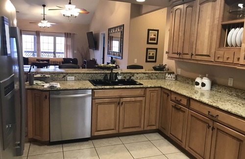 Indian Point Condo | STUNNING LAKEFRONT CONDO WITH LAKE VIEW AND A PRIVATE BOAT SLIP