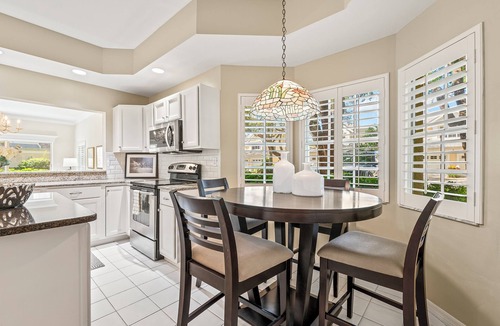 Kings Lake Condo | Stylish 1st Floor 2-bedroom condo in Kings Lake, Naples! POOL & SPA + Garage!