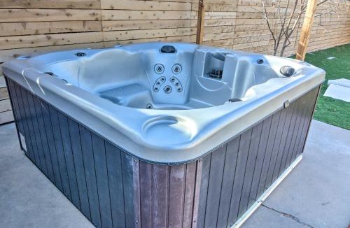 Albuquerque House | Stylish Albuquerque Home about 6 Miles to Downtown!