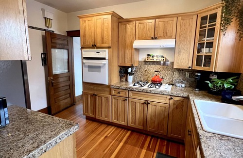 Speer House | Stylish and Comfortable Home in the heart of Denver