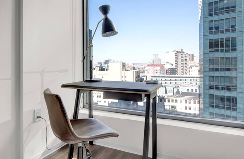 Theatre District Apartment | Stylish Downtown 1BR w/Luxury Amenities and Rooftop Views by Blueground