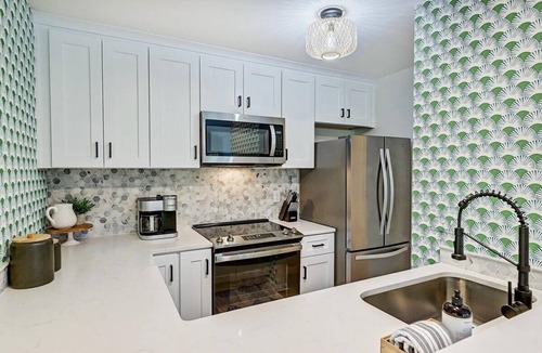 Charlotte Center City Condo | Stylish Uptown condo in Historic 4th Ward!