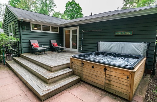 Harbert House | Summer 25 Open! Pool, Hot Tub, HUGE Game Room, short walk to Beach!