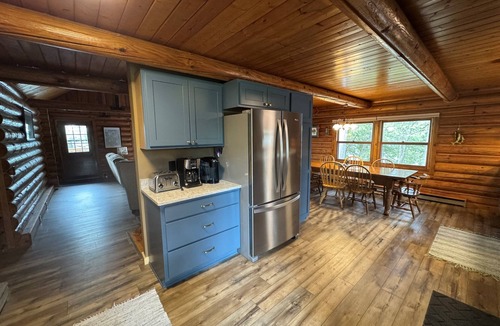Watersmeet Cabin | Summer Special! 20% discount on week stay! Log Home on Cisco Chain of Lakes