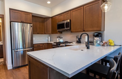Cle Elum Ski Chalet | Suncadia 2 Bdrm Village Chalet Contemporary Cabin