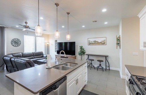 St. George Villa | Sunny Ledgeview Retreat at The Ledges *Resort Amenities Included!*