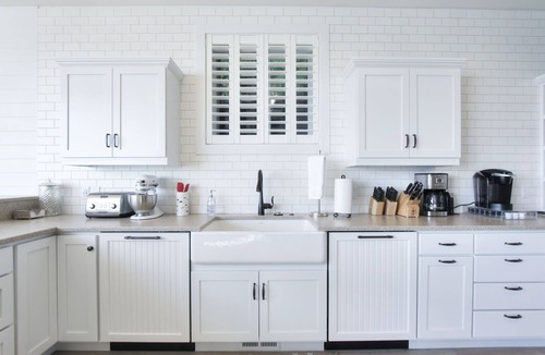 Arch Cape House | Sunny, Spacious 3500 sq ft Beach House w/Ocean Views, Gourmet Kitchen, Local Art