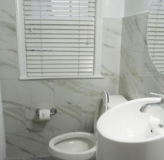 Northwest House | Sunnyside Nest