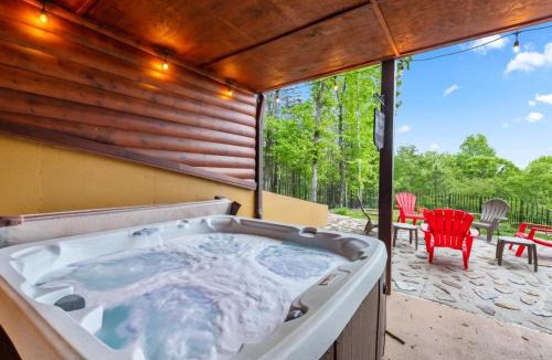 My Mountain House | Sunrise on the Ridge - North GA Mountain Views